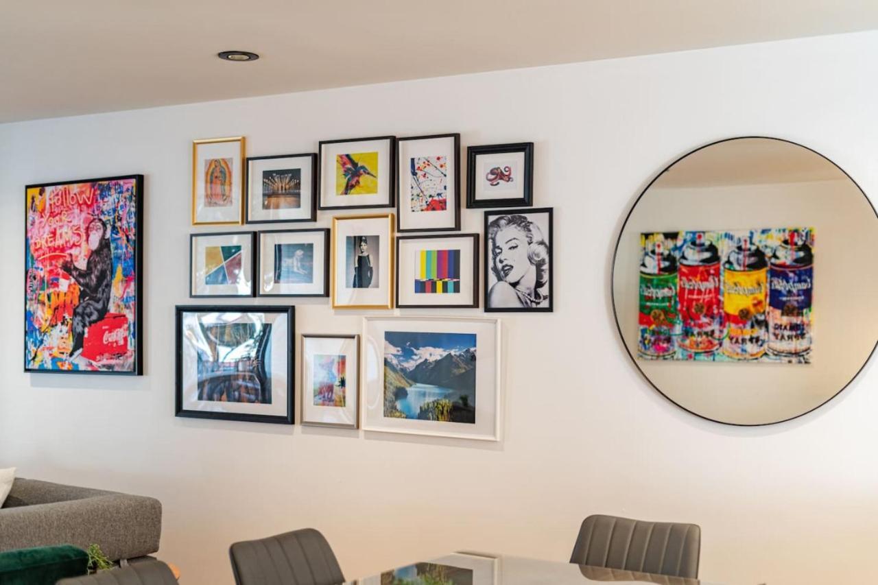 Spacious Art Filled Walk To Condesa Restaurants Holiday home