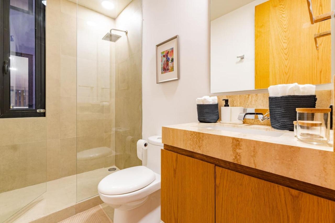 Spacious Art Filled Walk To Condesa Restaurants Holiday home *