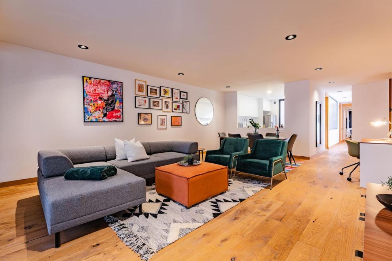 Spacious Art Filled Walk To Condesa Restaurants *