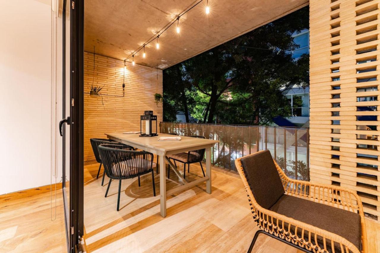 Spacious Art Filled Walk To Condesa Restaurants *
